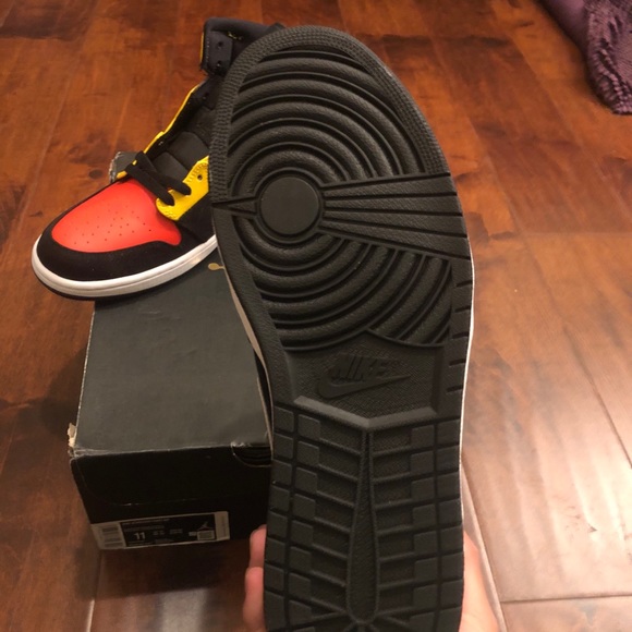 Jordan 1 mid - Picture 3 of 4